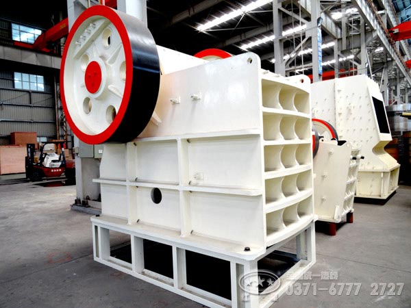 顎式破碎機 顎式破碎機