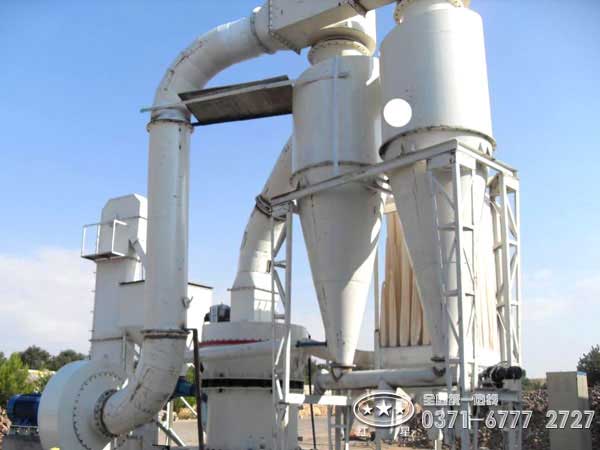 不同角度下的脫硫石膏磨粉工藝客戶現場實拍 不同角度下的脫硫石膏磨粉工藝客戶現場實拍