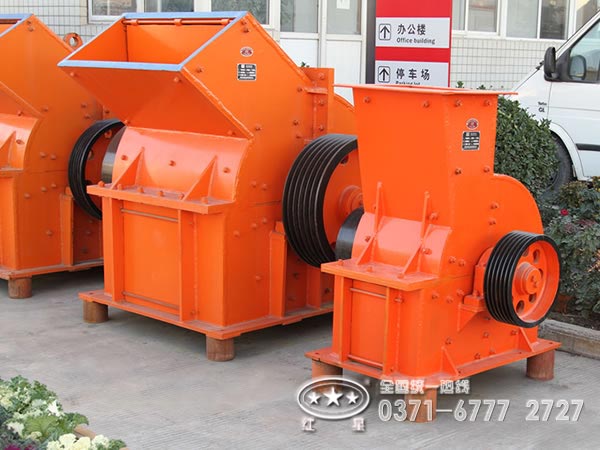 河南錘式破碎機廠家一角 河南錘式破碎機廠家一角