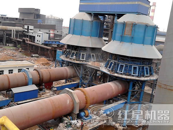 硅藻土回轉窯生產現場 硅藻土回轉窯生產現場