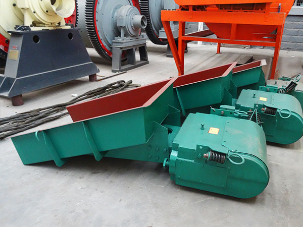 電磁振動給料機 電磁振動給料機