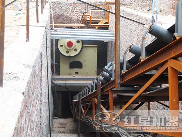 顎式破碎機 顎式破碎機