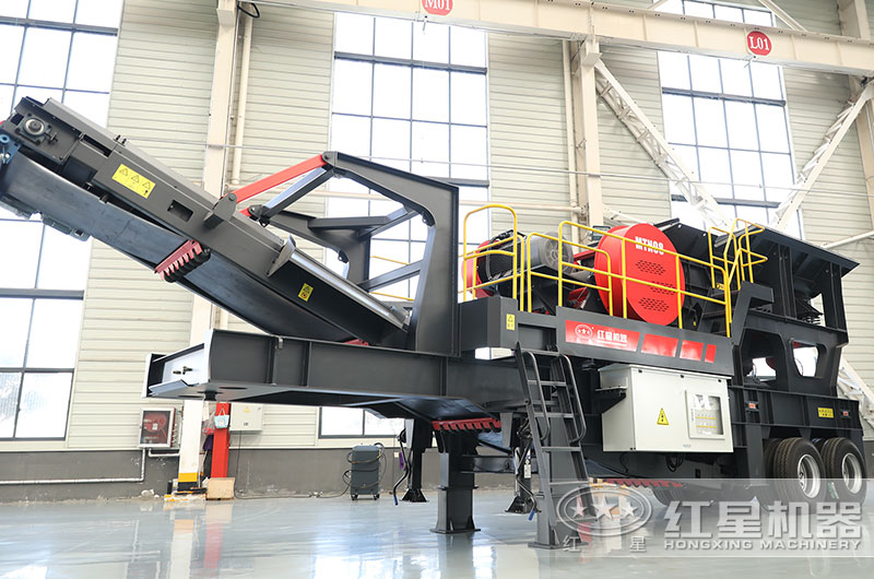 移動顎式粉碎機圖片