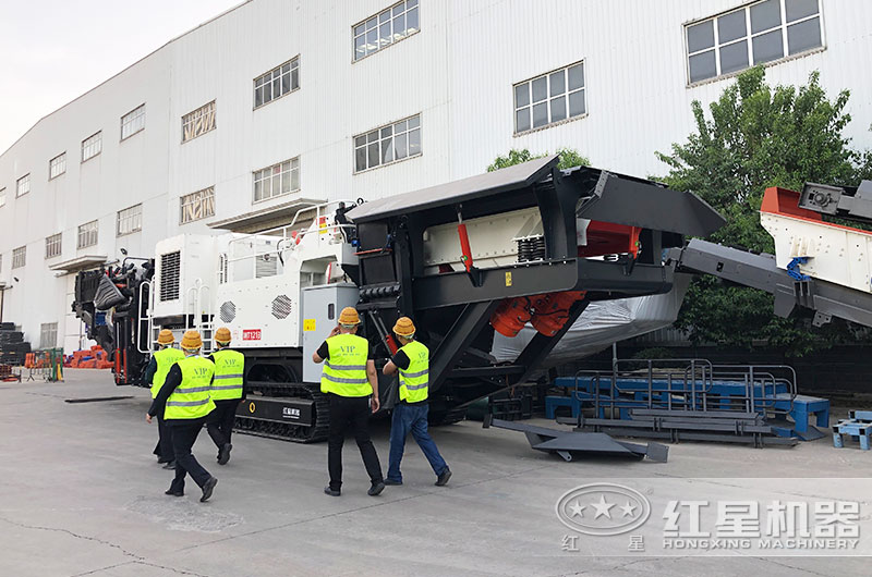 客戶來廠參觀設備 客戶來廠參觀設備