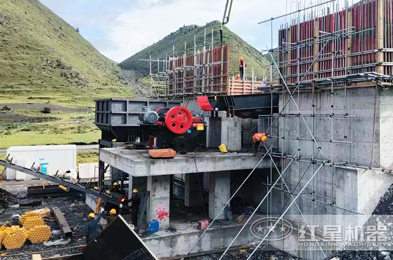 大型鄂破機工作現場圖片 大型鄂破機工作現場圖片