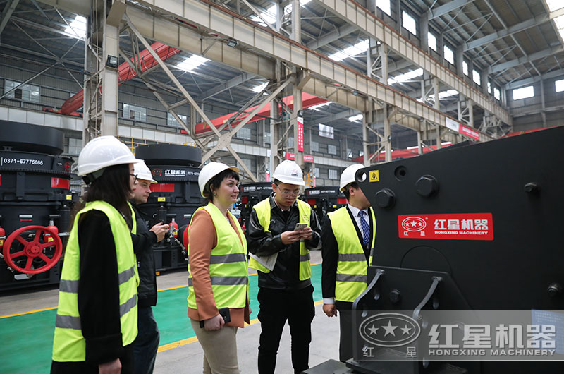 客戶到廠參觀考察設備