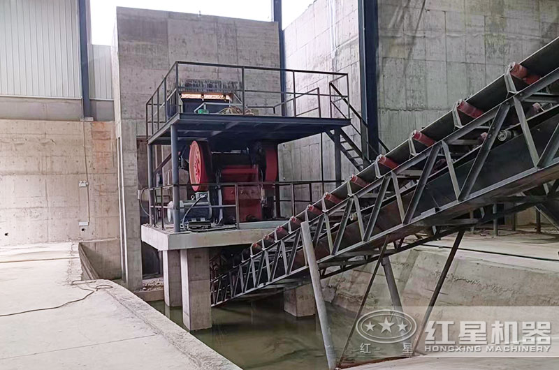 大型砂石破碎機生產線設備圖片 大型砂石破碎機生產線設備圖片