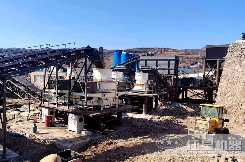 大型石頭碎沙機工作現場實拍圖