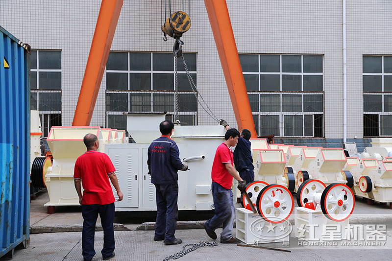 顎式破碎機發貨 顎式破碎機發貨