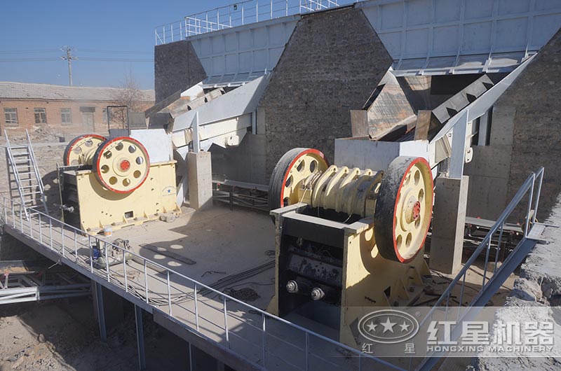 大型破石機時產量多少噸？多少錢？