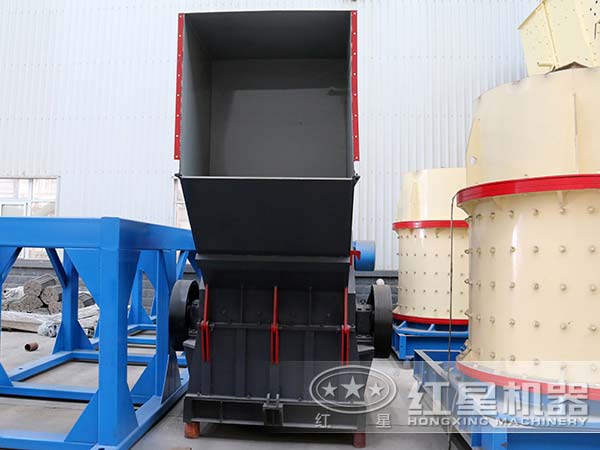 新型錘式破碎機圖片 新型錘式破碎機圖片