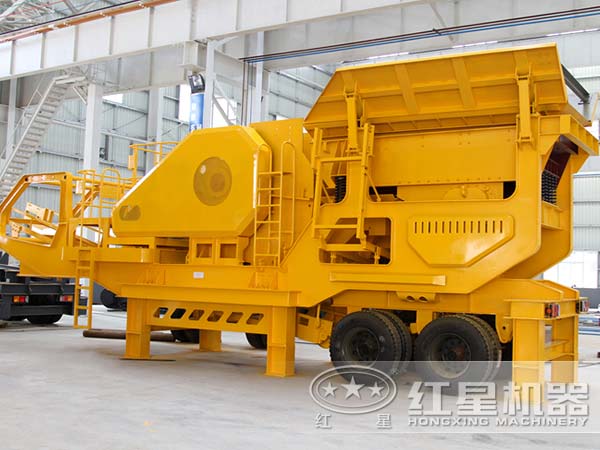 不同角度下的輪胎式移動破碎站 不同角度下的輪胎式移動破碎站