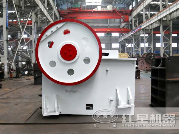 顎式破碎機圖片 顎式破碎機圖片