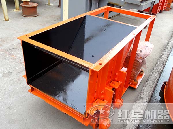 不同角度下的槽式給料機 不同角度下的槽式給料機