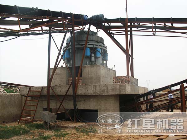 礦渣破碎機工作現場 礦渣破碎機工作現場