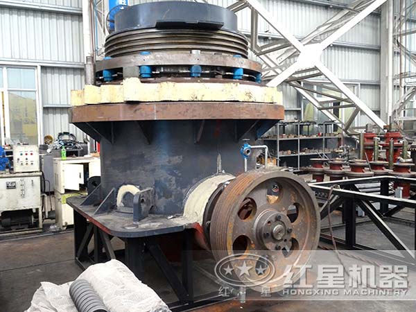 白云石圓錐式破碎機生產車間 白云石圓錐式破碎機生產車間