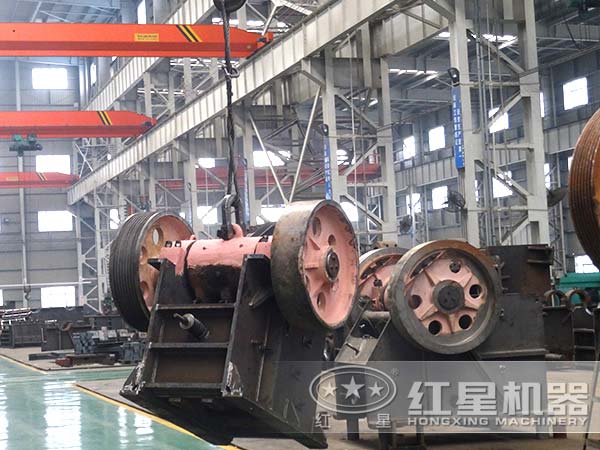 大理石破碎機生產車間 大理石破碎機生產車間