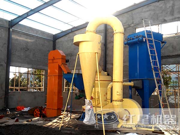 雷蒙磨粉機磨粉客戶現場 雷蒙磨粉機磨粉客戶現場