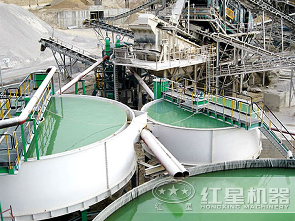 濃縮機投產現場 濃縮機投產現場