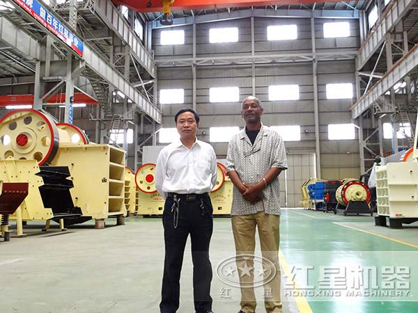 國際友人來廠參觀留影 國際友人來廠參觀留影