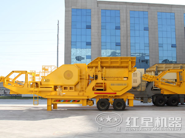 對比傳統碎石設備，移動破碎站有哪些閃光點？