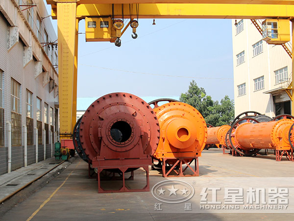 多種規格下的時產100噸的水泥球磨機 多種規格下的時產100噸的水泥球磨機