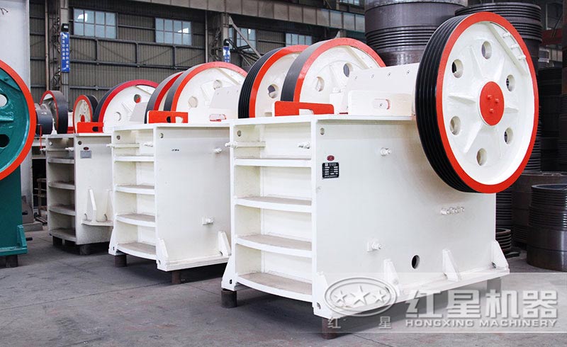 哪兒有小型石子破碎機？一套價錢是多少？