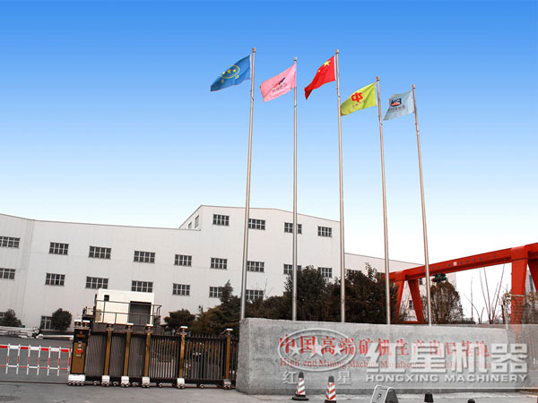 生產大型移動打砂機的河南紅星廠家 生產大型移動打砂機的河南紅星廠家