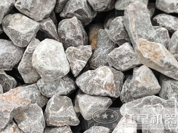 打石機破碎出的12石子 打石機破碎出的12石子