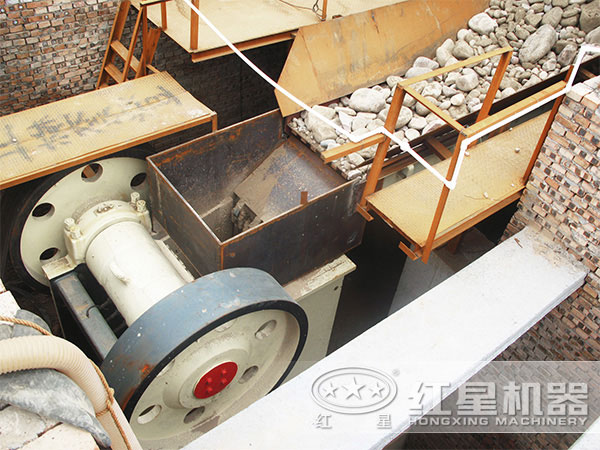 鄂式碎石機報價分析，去哪個廠購買好？