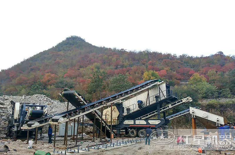 移動式顎破處理石灰石現場圖 移動式顎破處理石灰石現場圖