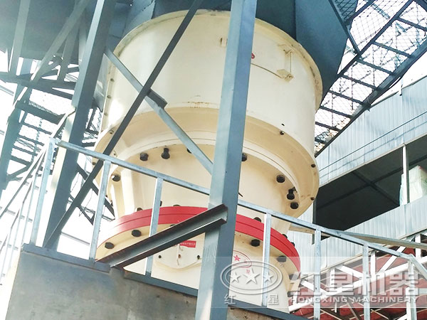 圓錐破破碎現場 圓錐破破碎現場