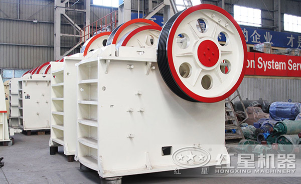 進料口較大的PE鄂式破石機 進料口較大的PE鄂式破石機