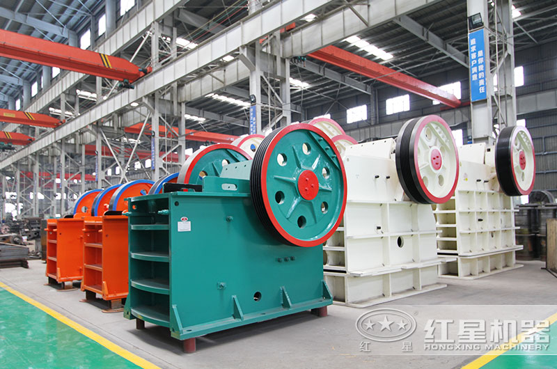 鄂式破碎機 鄂式破碎機