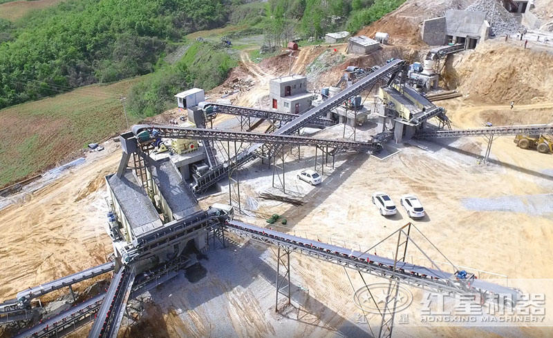 石灰粉碎機作業現場實拍 石灰粉碎機作業現場實拍