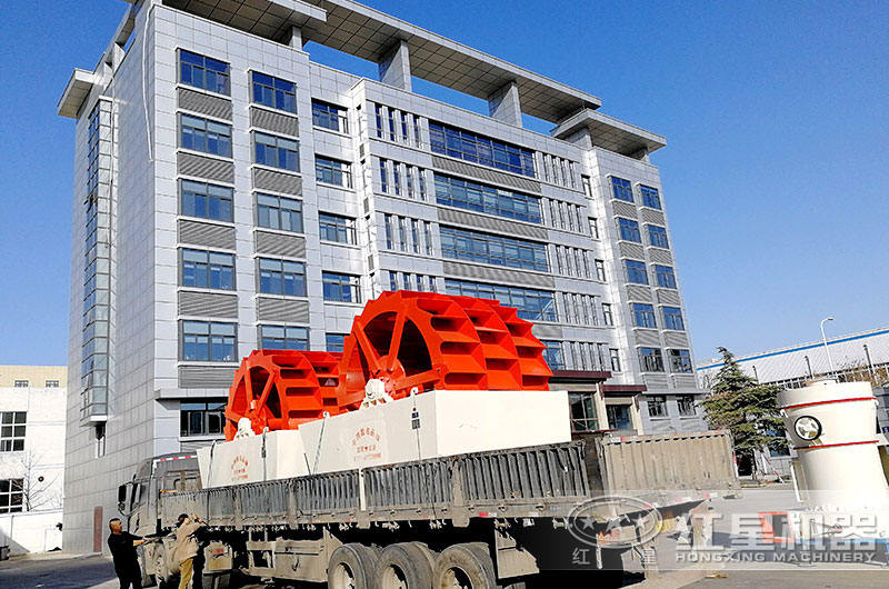 紅星機器廠家時產200噸三輪洗沙機裝車發貨 紅星機器廠家時產200噸三輪洗沙機裝車發貨