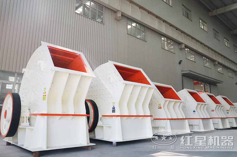 不同規格的重錘式粉碎機 不同規格的重錘式粉碎機