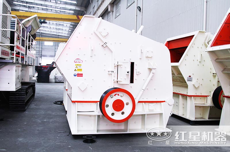 反擊式破碎機設備 反擊式破碎機設備