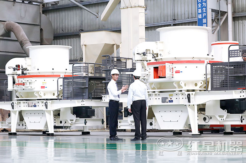 技術經理在詳細的介紹每種設備的性能及報價 技術經理在詳細的介紹每種設備的性能及報價