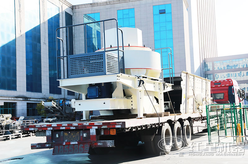 即將發貨的石頭粉碎機 即將發貨的石頭粉碎機