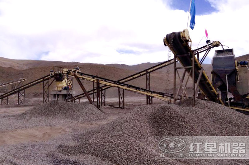 10萬的破碎石頭機生產現場 10萬的破碎石頭機生產現場