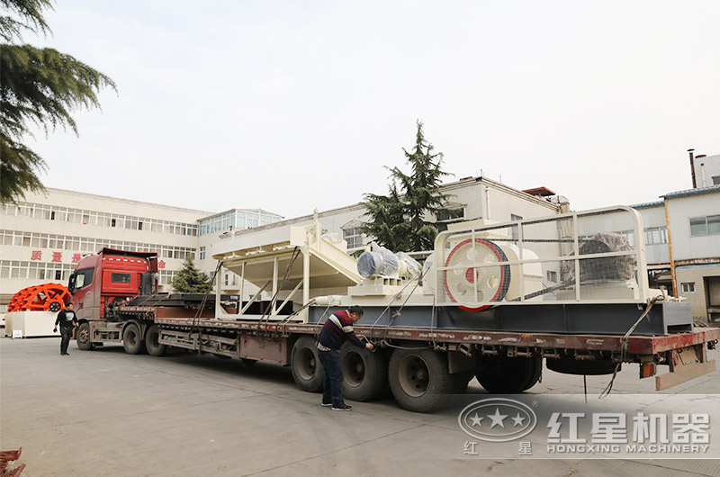 對輥機發貨現場 對輥機發貨現場