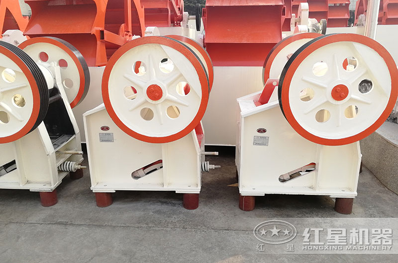 10-20噸小型石子破碎機多少錢？