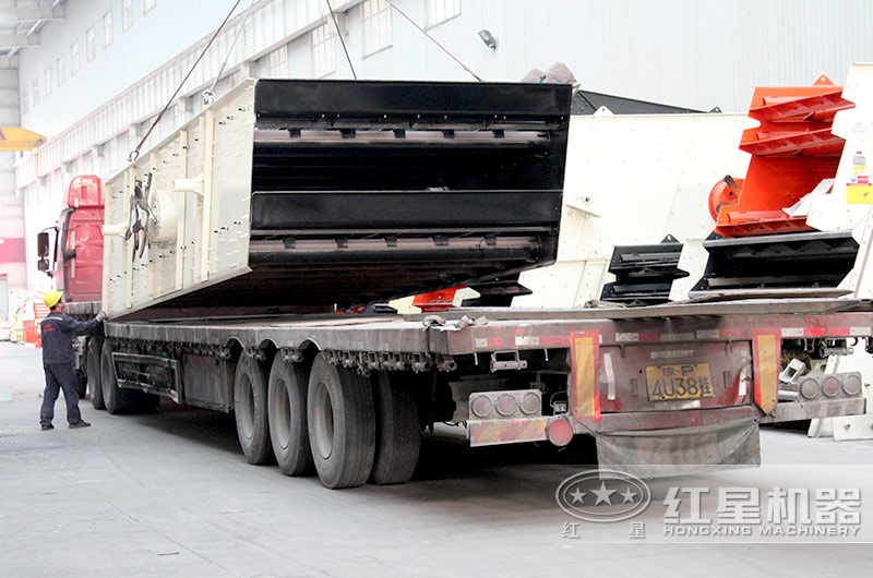 客戶訂購的原振動篩裝車現場 客戶訂購的原振動篩裝車現場