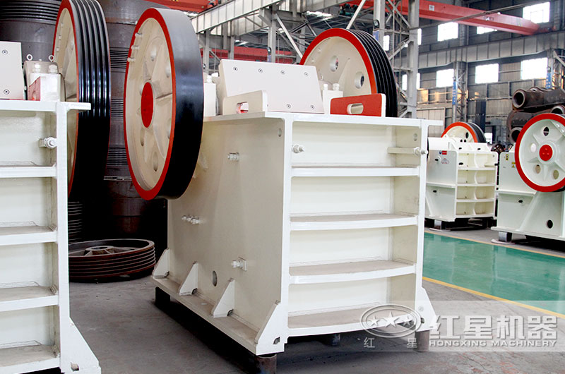 PE150*250顎式破碎機原理，價格及生產廠家