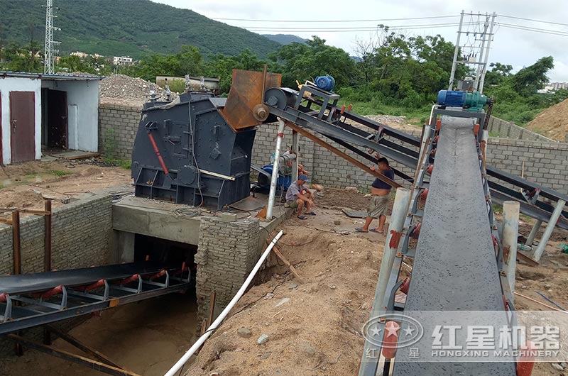 反擊破碎河卵石生產現場 反擊破碎河卵石生產現場