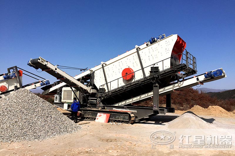 物料移動篩分作業現場 物料移動篩分作業現場