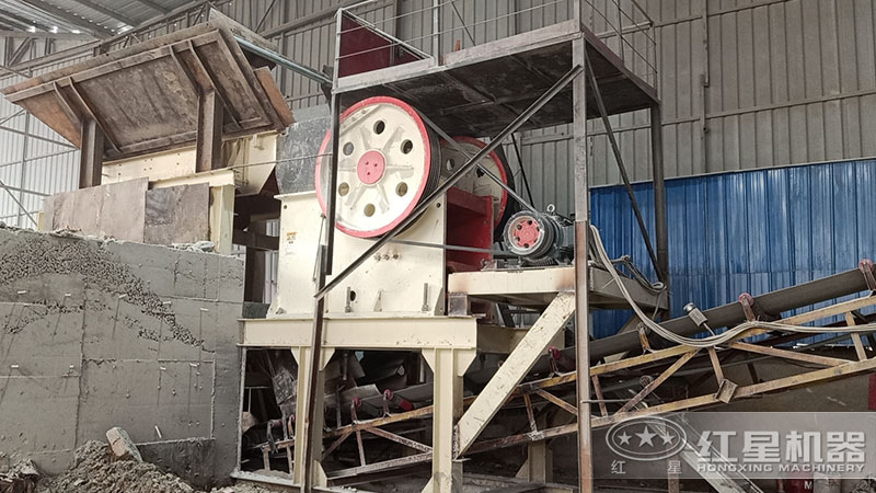 PE鄂破應用加工現場 PE鄂破應用加工現場