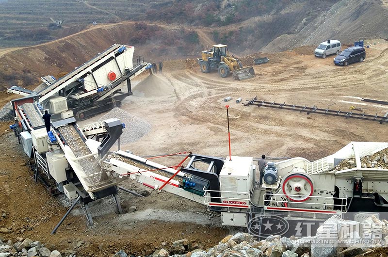 履帶移動式建筑垃圾處理現場 履帶移動式建筑垃圾處理現場