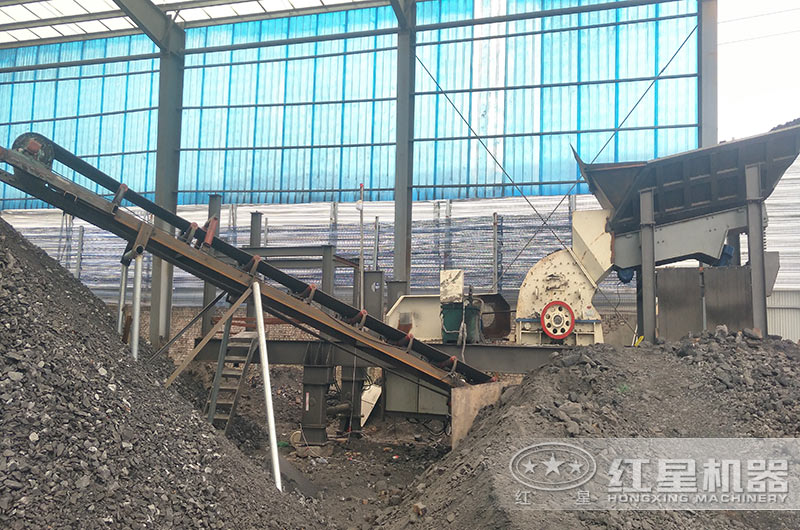 PC系列小型錘片式粉碎機體積小、易于安裝